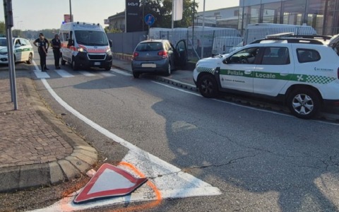Incidente a Cornaredo, trasportato in ospedale