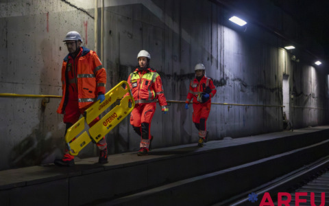 Maxi esercitazione nella notte nelle gallerie del Passante ferroviario