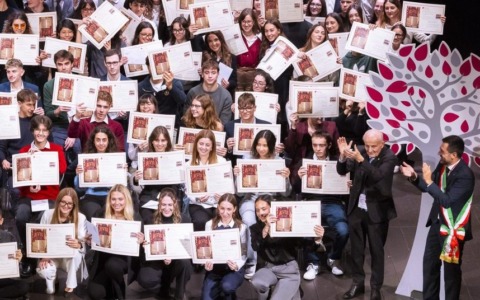 Giornata dello Studente: ecco i 160 ragazzi premiati con le borse di studio