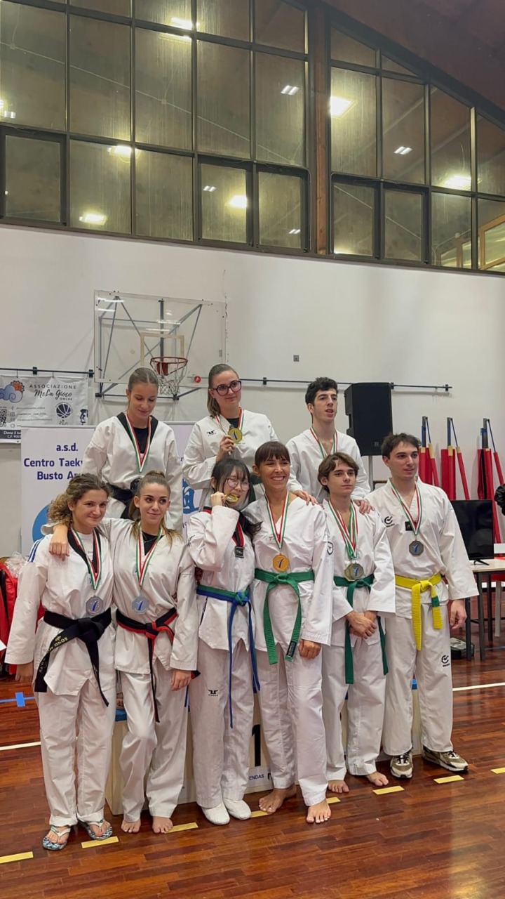 L'Olimpic Taekwondo Valerio Spinosa trionfa agli Internazionali d'Italia Endas/Unitam 2025
