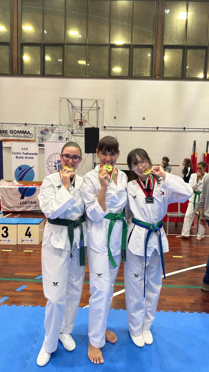 L'Olimpic Taekwondo Valerio Spinosa trionfa agli Internazionali d'Italia Endas/Unitam 2025