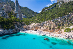 Ogliastra-Sardegna: dalla terra dei centenari le chiavi di un altro futuro