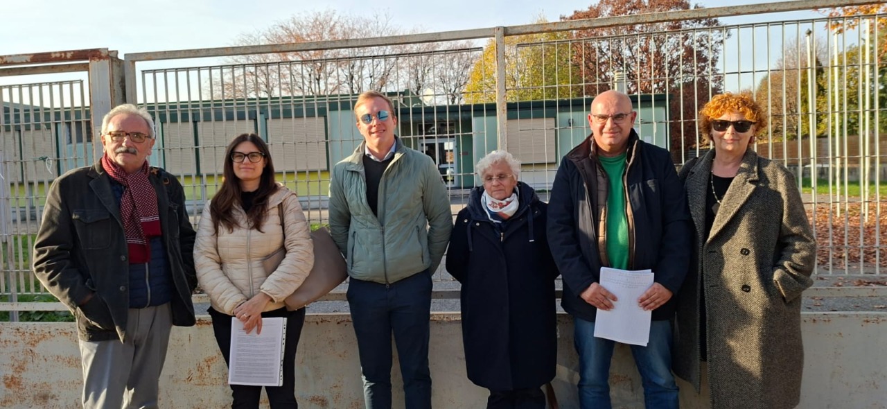 Le opposizioni: “Riaprite la vecchia scuola di via dei Boschi”