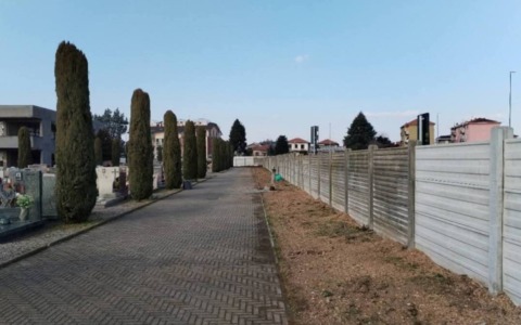 Cimitero, iniziati i lavori per la realizzazione di 225 nuove celle per ossari e urne cinerarie