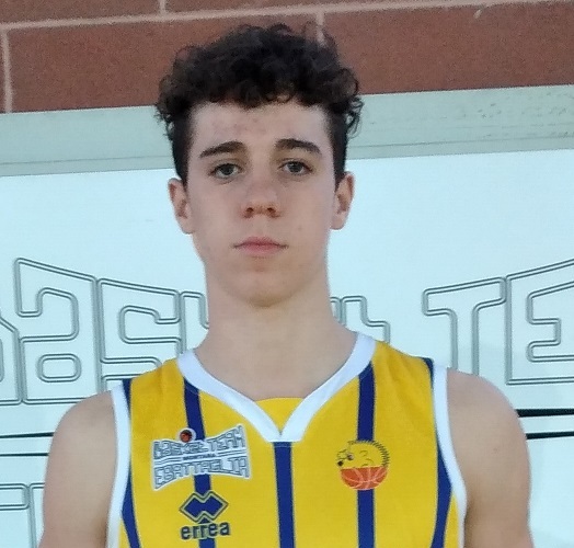 Il cestista Matteo Bettanti, ex di Nervianese 1919 e Ussgb Abbiategrasso, gravissimo dopo un incidente con la Ferrari