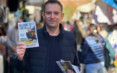 Salviamo i nostri mercati, l’onorevole Cecchetti a colloquio con gli ambulanti
