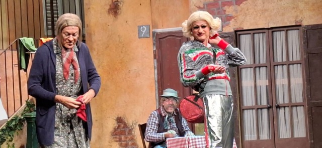 “I promossi sposi”, buona la prima per il nuovo spettacolo dei Legnanesi