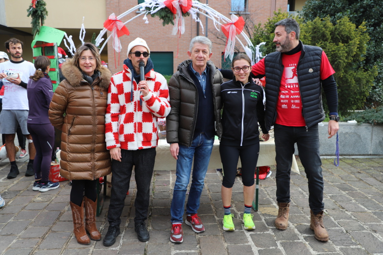 Più di 400 partecipanti alla Babbo Runn