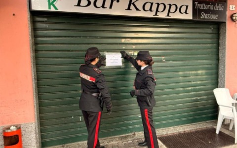 Droga in bagno e nello scantinato: chiuso per 15 giorni il Bar Kappa