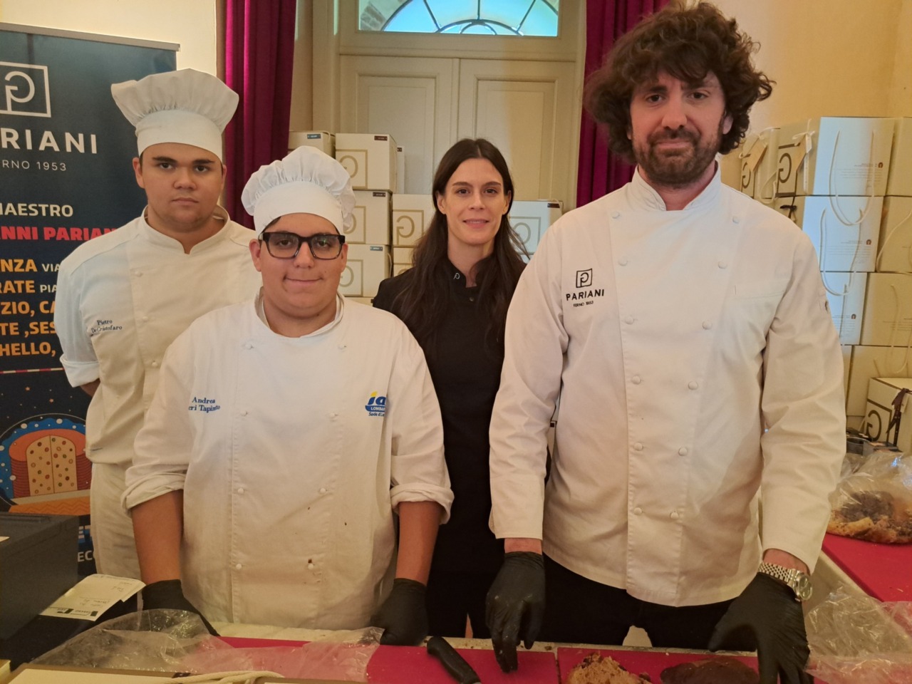 Pienone a Palazzo Leone da Perego per Arte Panettone