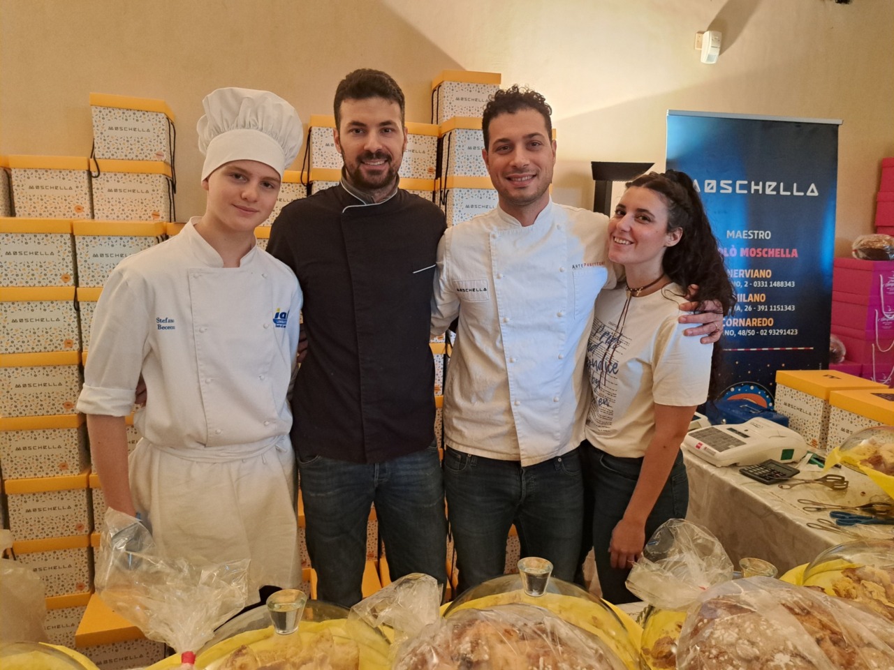 Pienone a Palazzo Leone da Perego per Arte Panettone