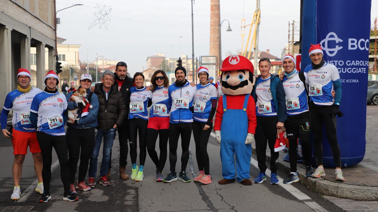 Più di 400 partecipanti alla Babbo Runn