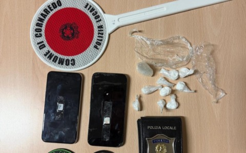 20 grammi di cocaina, arrestato irregolare