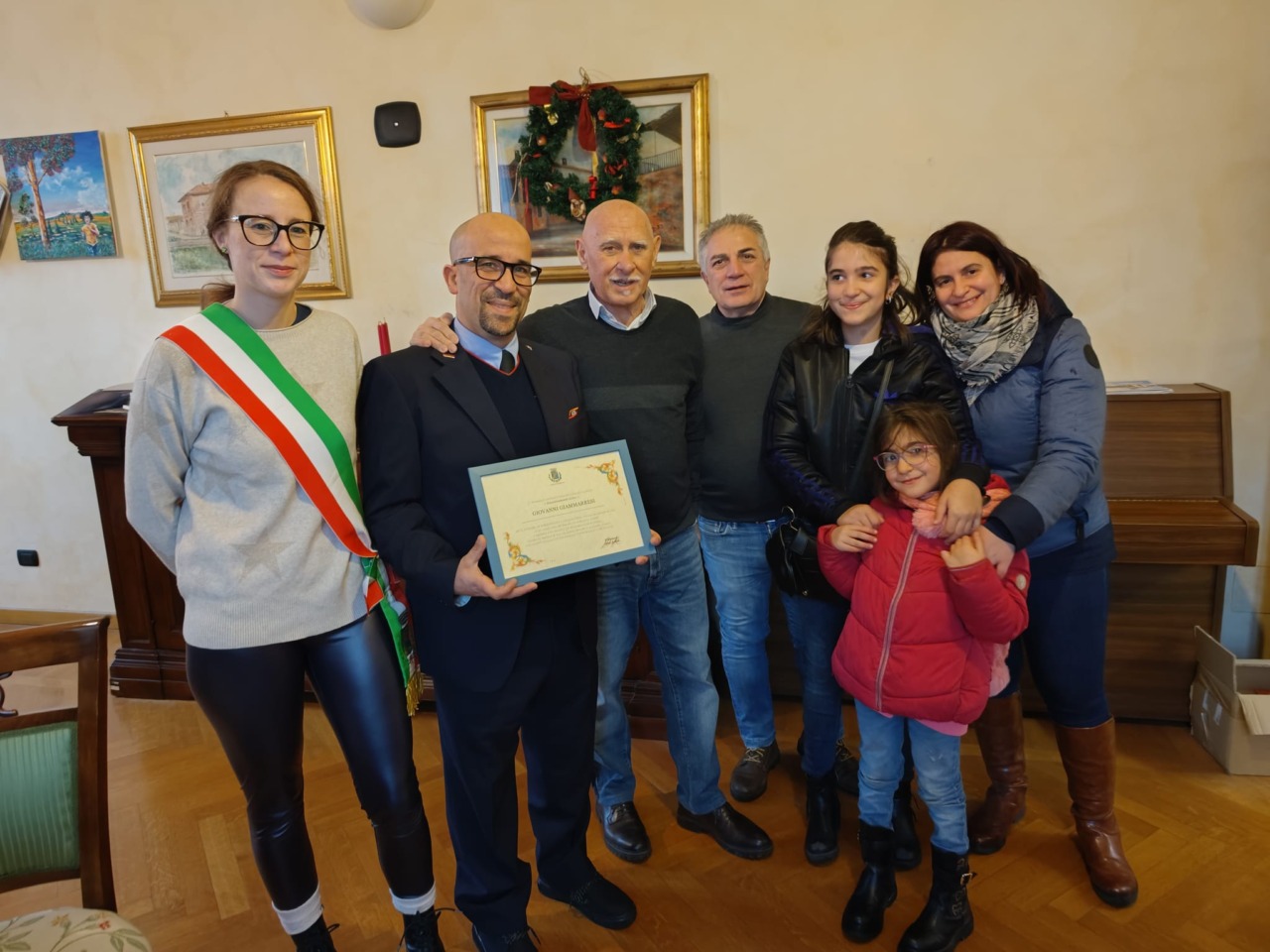 Riconoscimento civico al conducente del bus che ha salvato la vita a un uomo