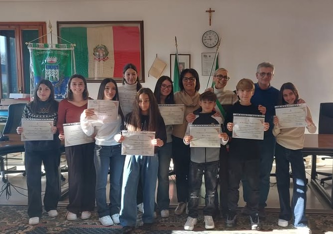 Consegnate le borse di studio al merito