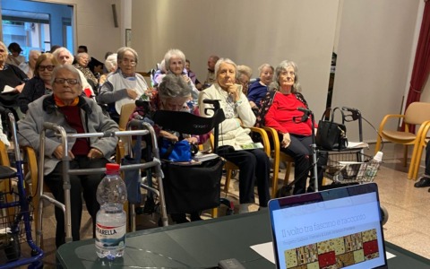 Collaborazione fra il Liceo artistico e la Rsa per portare la bellezza in casa di riposo