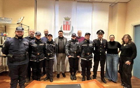 Cinque nuovi agenti per la Polizia Locale