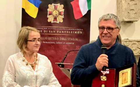Aiuti al popolo ucraino, Michele Marra nominato cavaliere dell’Ordine di San Panteleimon