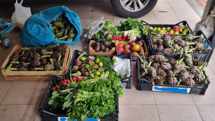 Due quintali di merce venduta in modo abusivo sequestrati dalla Polizia Locale