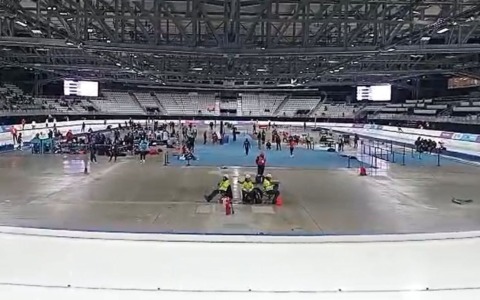 Il primo impianto olimpico aperto  è la pista di «velocità» di Rho Fiera