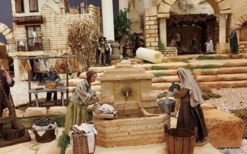 Il presepe delle meraviglie raccoglie più di mille euro che dona all’Airc