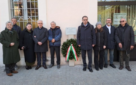 Una targa in piazza per ricordare Gerolamo e Giocondo Papetti