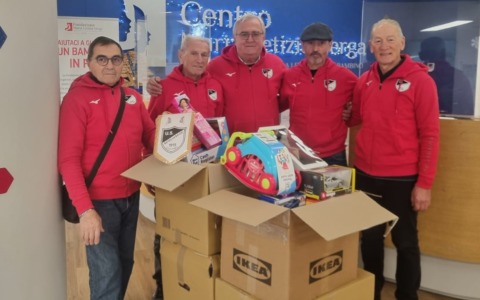 L’Us Nervianese ciclismo dona ai bambini che lottano contro la leucemia