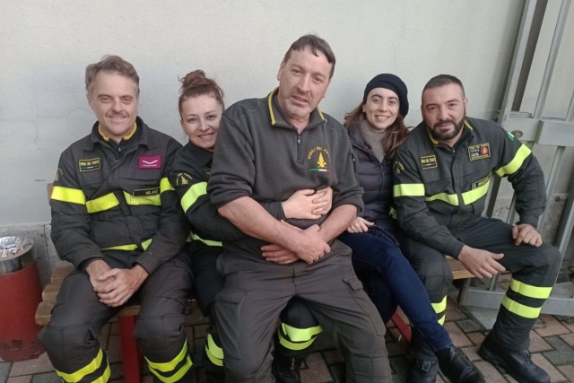 Santa Barbara omaggio al coraggio dei Vigili del Fuoco