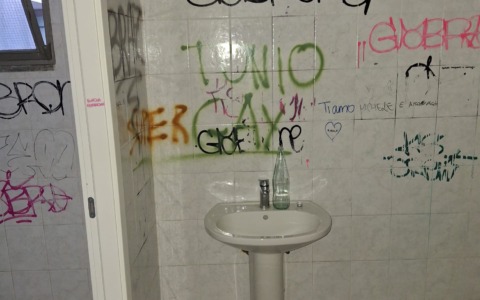 Botta e risposta sull’acquisizione del parcheggio di via dell’Arsenale