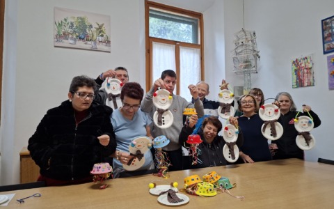 Creatività in Villa Comerio con gli Artigiani del borgo