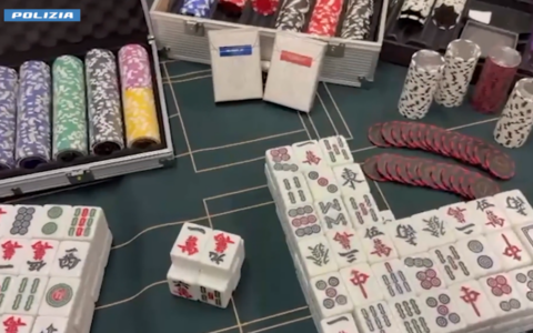 Milano, la Polizia di Stato sequestra una bisca clandestina