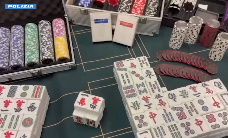 Milano, la Polizia di Stato sequestra una bisca clandestina