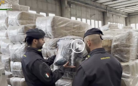 Sequestrati oltre 65mila capi contraffatti