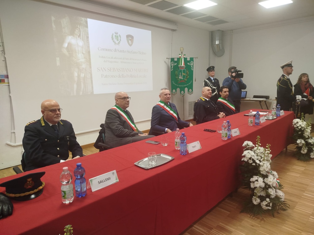 Ventitré Comuni riuniti per dire grazie alle donne e agli uomini della Polizia Locale