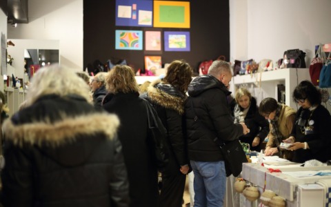 Temporary Shop dell’Hospice : raccolti 21.500 euro