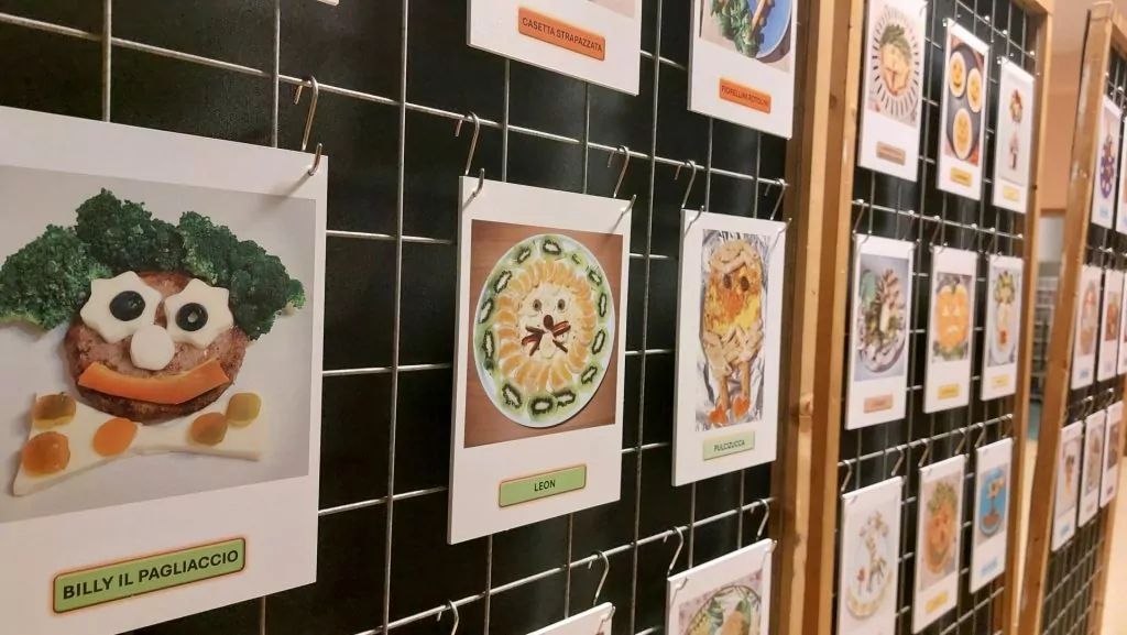 Iniziata da Lainate la mostra “Arte nel piatto” realizzata dagli studenti