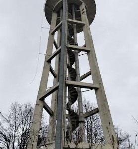 «Custodiamo il nostro passato, non demolite la torre dell’ex Mtm»