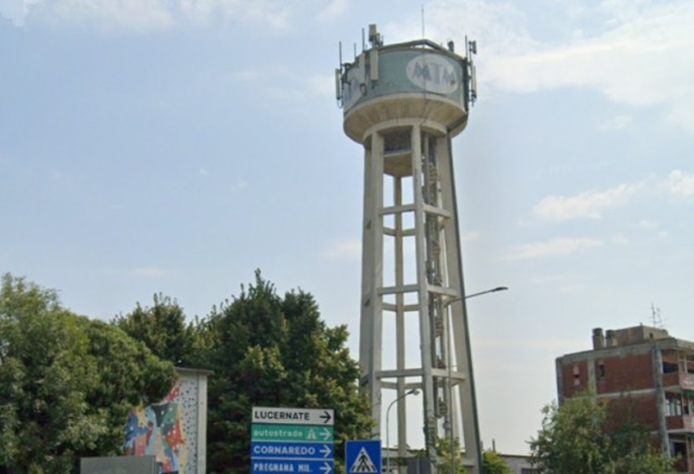 Fatta esplodere la storica torre dell’ex Mtm di Rho (il video)