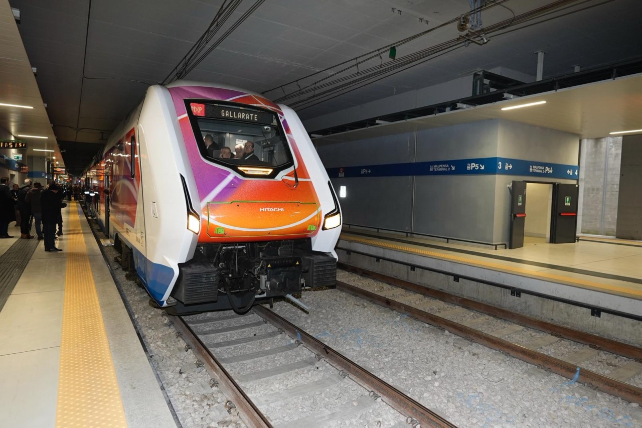 Tentato furto di rame, treni sospesi sulla tratta Busto Arsizio-Novara