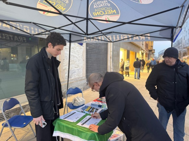 Gioventù Nazionale in piazza per chiedere più sicurezza: raccolte cento firme