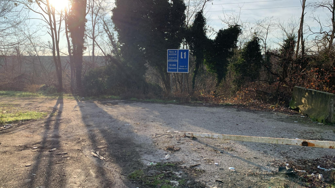 L’Amministrazione di Abbiategrasso contro il degrado: è scattata la tolleranza zero contro gli abbandoni
