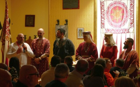 Cena medievale per la Contrada di San Bernardino