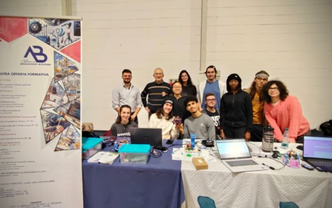 Il Bernocchi trionfa alle Olimpiadi di robotica