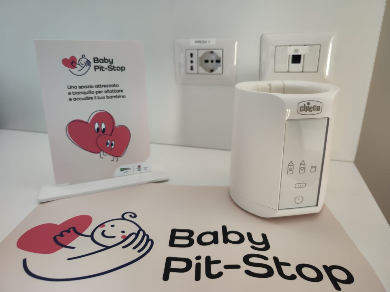 Apre il Baby pit stop per allattamento e cambio