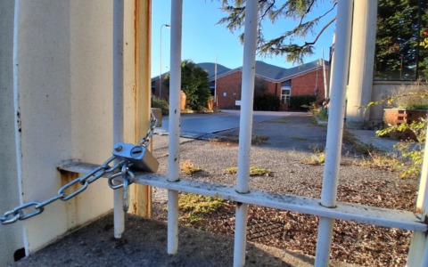 Rubano lenzuola alla Bassetti: arrestati due fidanzati