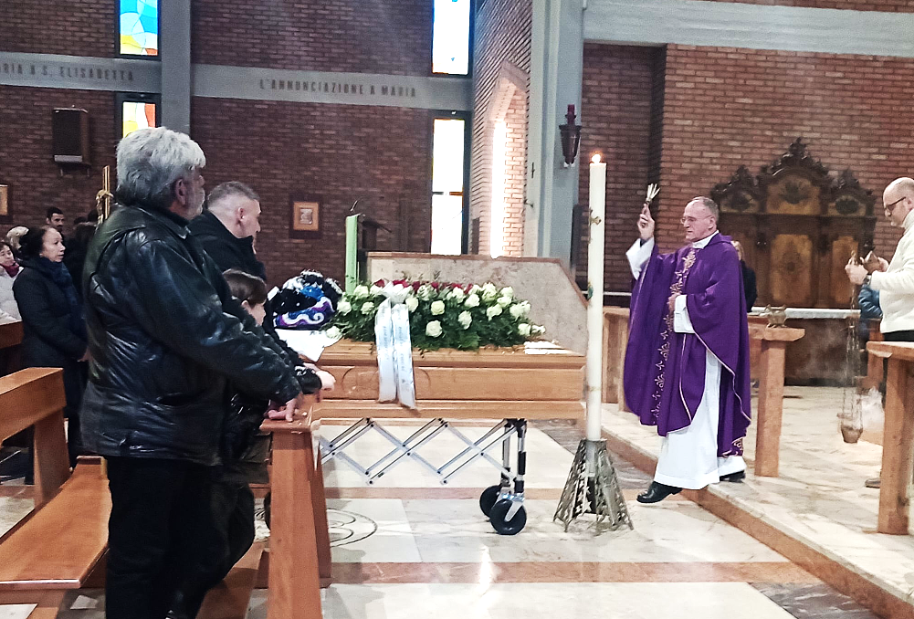 L’ultimo saluto a Michele Forastieri morto in un incidente a 22 anni