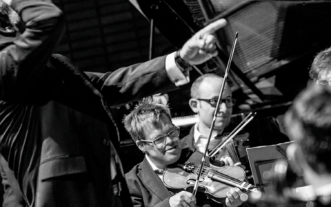 Allegromoderato suonerà al concerto di apertura del Palio