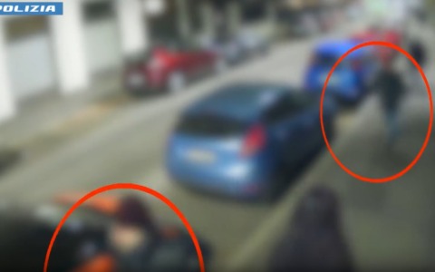 Rapina con la pistola: arrestate tre persone