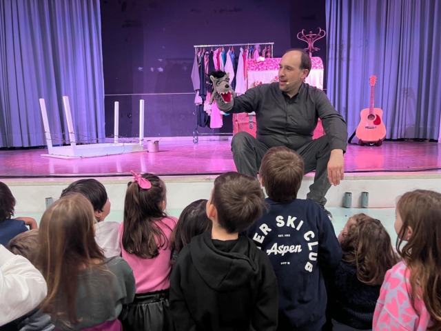 Scuole come teatri, in 1.500 alla rassegna “Piccoli palchi”