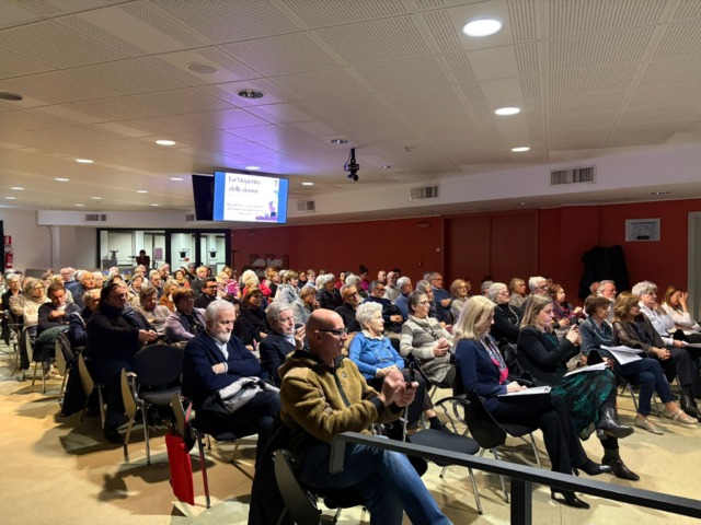 contest la magenta delle donne